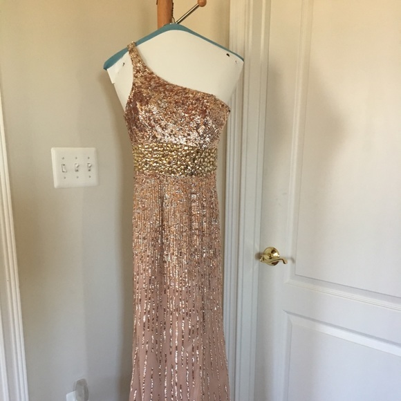 💖 a beautiful Sherry Hill prom dress 👗 - Picture 3 of 8